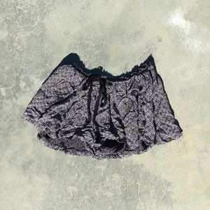Lightly worn Urban Outfitters cloth shorts